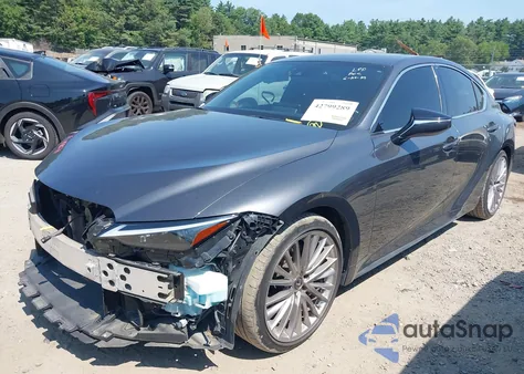 2022 Lexus Is 300 z USA, uszkodzony, nr VIN JTHDA1D2XN5120235